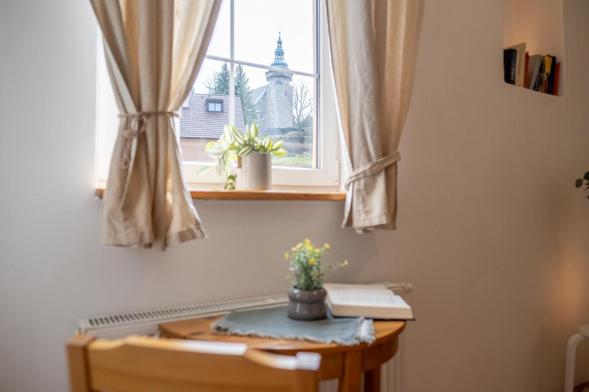 Hotel U Stare Cesty Horní Slavkov Zewnętrze zdjęcie